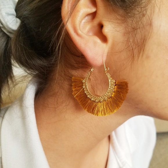 RSTYLE Jewelry - IN STOCK  Hoop